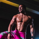 Para entretener el ojo: Diez fotos de luchadores sexys de la AEW para apreciar