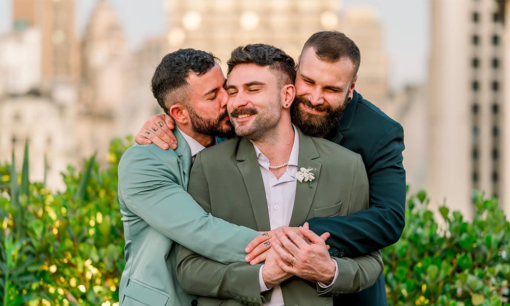 Impresionantes Fotos De Una Boda Gay Poliamorosa En Brasil Plaza Diversa